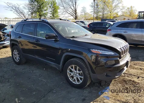 2016 Jeep Cherokee Latitude из США, поврежденный, VIN 1C4PJMCS9GW143388